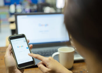 Poradnik prowadzenia google business profile: Kompleksowy przewodnik do wizytówki firmowej